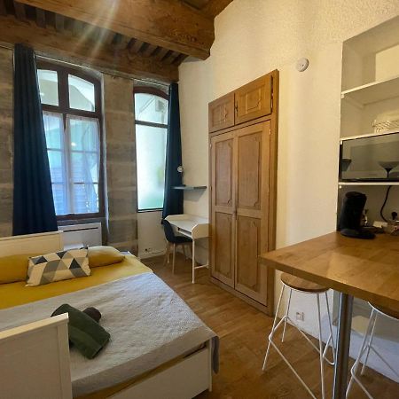 Studio Vieille Ville Μπεζανσόν Εξωτερικό φωτογραφία