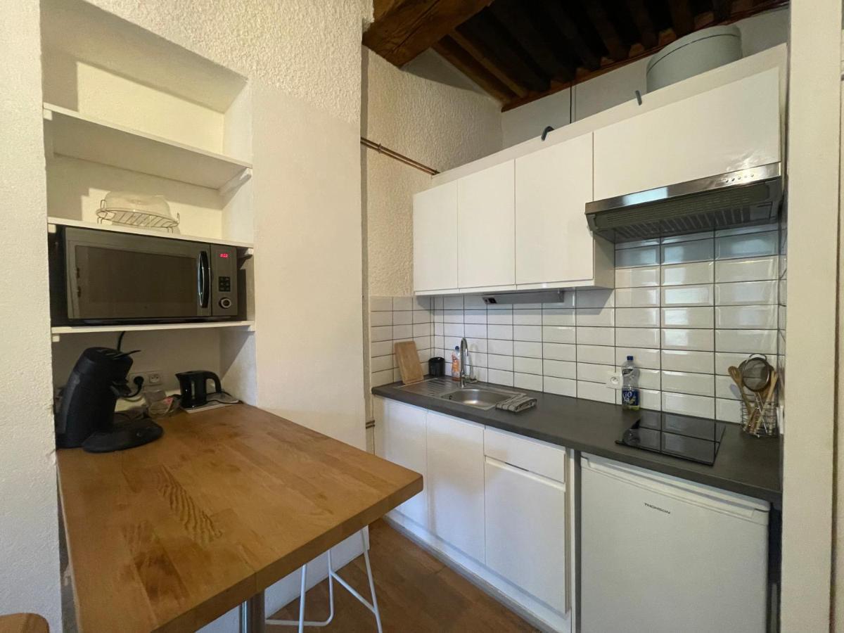 Studio Vieille Ville Μπεζανσόν Εξωτερικό φωτογραφία